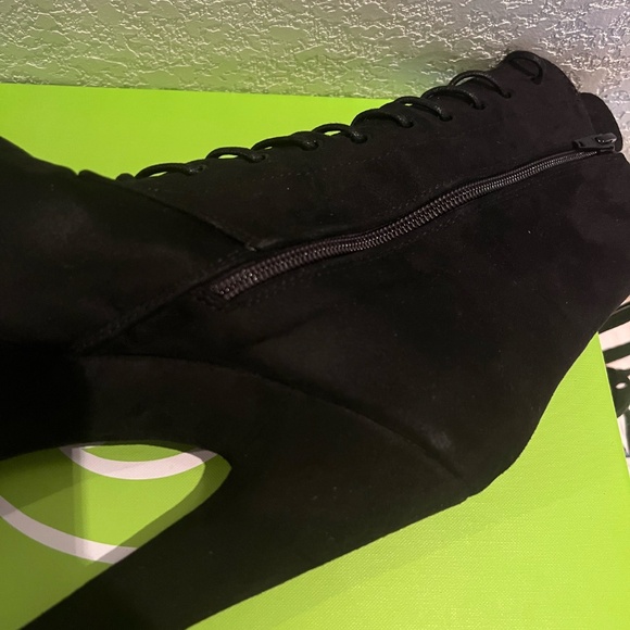 DOM DANCING ANKLE BOOTS BLACK VEGAN SUEDE BASE LINE SIZE 7 - Picture 11 of 13